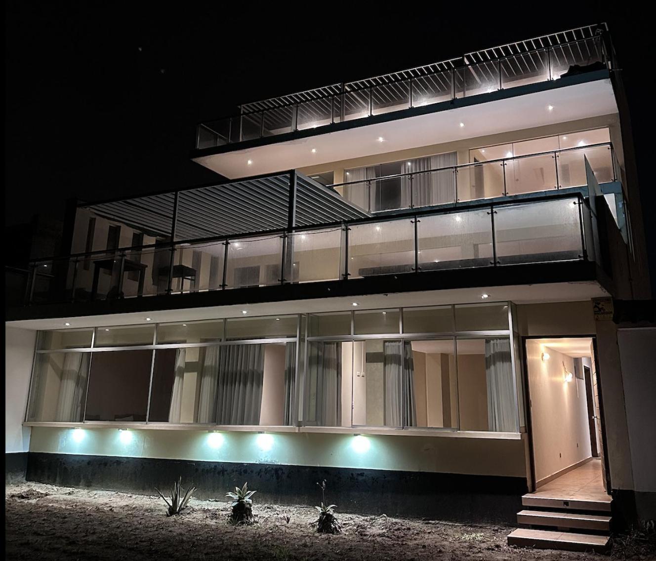 Yolo House Peru Bed & Breakfast Asia Exterior foto